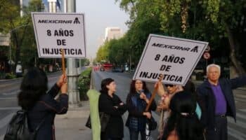 Sedena comenzará a volar con o sin el nombre de Mexicana: AMLO