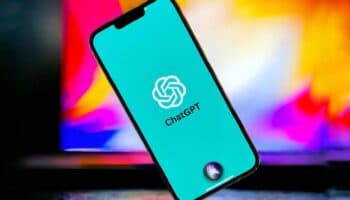 Chat GPT y Siri se unen; ahora puedes hablarle