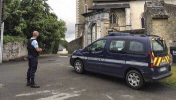 Francia: Varios niños heridos graves por un ataque con arma blanca