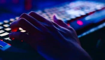 Anticipar lo mejor y lo peor de la vida digital de 2035: Páez