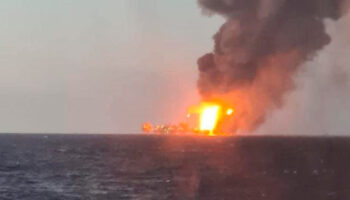 Videos | Reportan explosión en plataforma de Pemex Nohoch Alfa en Campeche