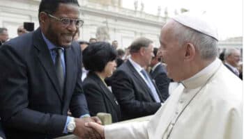 Cumplirá 30 años el inverosímil salto de Javier Sotomayor en Salamanca | Video