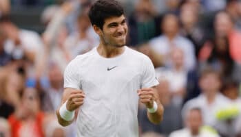 Wimbledon 2023: Alcaraz arranca en el césped londinense con victoria