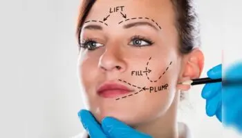 Cerca del 80% de las personas que se someten a una cirugía plástica cosmética presenta un trastorno dismórfico: UNAM