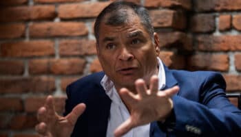 Expresidente de Ecuador rechaza acuerdo de libre comercio con México por ser 'suicida'