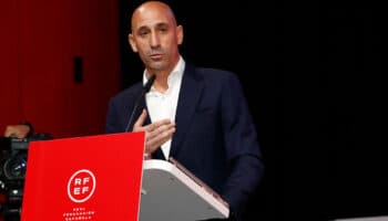 Comisión Disciplinaria de FIFA suspende con carácter provisional a Rubiales
