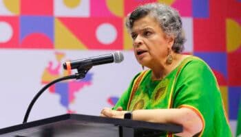 Mi posición es esperar los resultados de las encuestas del Frente: Beatriz Paredes | Entérate