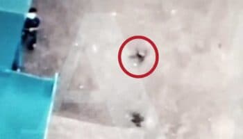 Video muestra lanzamiento de drones en zona de combate entre cárteles | Michoacán