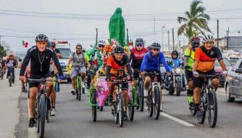 Peregrino guadalupano con discapacidad en una pierna recorrió México en bicicleta en 100 días