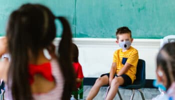 Proponen que Rusia niegue el ingreso a las escuelas a hijos de migrantes que no hablen el idioma