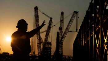 Pemex reducirá aportaciones a ingresos del país y estados, pero aportará al incremento de la deuda