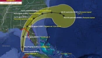 Tormenta 'Idalia' se intensifica a huracán
