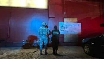 Rescatan a 17 mujeres, posibles víctimas de trata, en un bar de Cancún