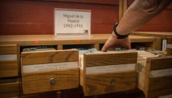 Demandan a CNI por incumplir apertura de casos de la ‘guerra sucia’ | Especial