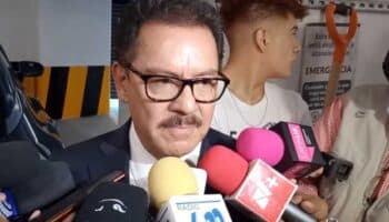 Morena plantea ajuste de 4 mil millones al INE