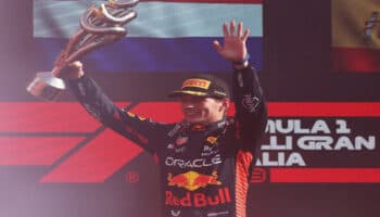 "Diez victorias seguidas es un récord que me hace muy feliz": Verstappen | Video