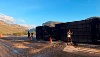 Oaxaca: Fallecen al menos 18 migrantes en accidente carretero; hay más de 25 heridos