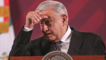 AMLO criticó a ministro por ir a la F1… no mencionó a su hijo ni a gobernador morenista
