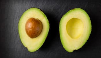 EE.UU. reanuda parcialmente importación de aguacate michoacano