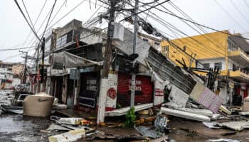 De cada 10 trabajadores en Guerrero, 7 dependen de Acapulco; Otis 'profundizará la pobreza': LACEN | Video