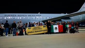 Aterrizan en el AIFA dos aviones de la Fuerza Aérea con 275 mexicanos evacuados de Israel