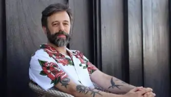 Con un libro sobre la historia de los tatuajes, Nadal Suau gana el Premio Anagrama de Ensayo