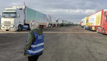 Unas 3,000 toneladas de ayuda esperan en Egipto la apertura del paso de Rafah
