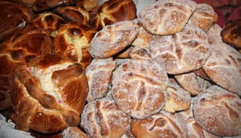 ¿Cuál es el origen del pan de muerto?
