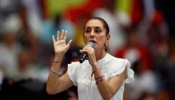 Sheinbaum anuncia que legisladores de Morena y aliados donarán un mes de salario para afectados por 'Otis'