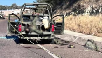 Sicarios emboscan a militares y matan a 3: usaron blindados en el ataque | Video