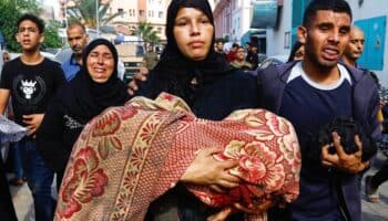Bombardeo de Israel mata a 35 miembros de una familia en Gaza