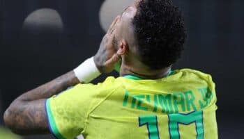 Neymay va ‘muy bien’, pero no tiene fecha para volver a las canchas