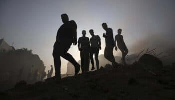 Milicias de Hamás aseguran que Israel ha obstruido la liberación de 12 rehenes extranjeros