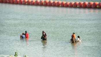 Jueza aprueba destruir alambre de púas en frontera de Texas y México