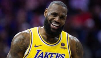 LeBron James rompe el récord de minutos jugados en la NBA