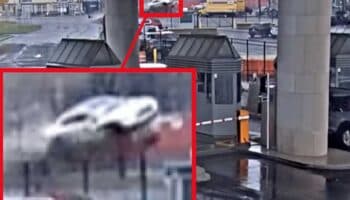 Video: Auto a toda velocidad tomó vuelo antes de explotar en Rainbow Bridge