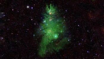 Descubre el árbol de Navidad espacial, según la NASA