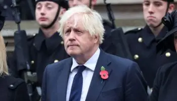 Boris Johnson admite que subestimó riesgo real de la pandemia Covid-19