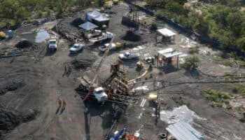 Recuperación de cuerpos en 'El Pinabete' queda a cargo de FGE Coahuila: periodista | Video