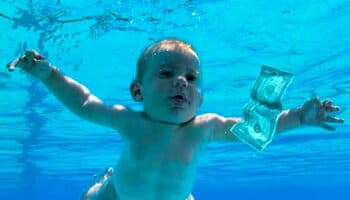 Reviven demanda contra Nirvana por el bebé desnudo de 'Nevermind'