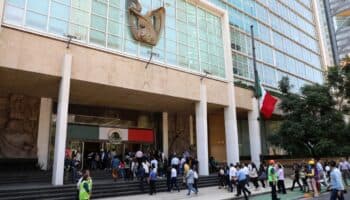 Sistema de distribución de medicamentos debe cambiar profundamente: Tello