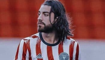 Asesinan a tía del futbolista Rodolfo Pizarro durante asalto; hieren a su madre y a su tío