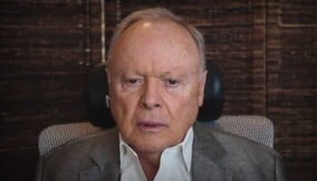 Juez español envió a prisión a Eduardo Fernández por 'riesgo de fuga'