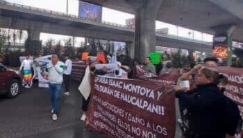 Simpatizantes de Morena bloquean Periférico Norte en Naucalpan