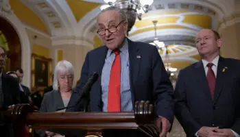 Líder demócrata del Senado de EU pide anticipar elecciones en Israel para evitar un Estado "paria"