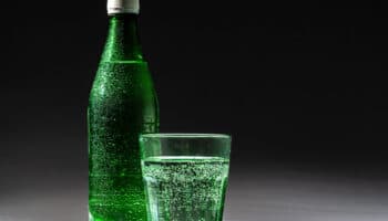 Quién inventó el agua mineral #Niñonautas con Kirén Miret