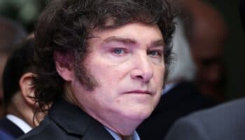 Milei llama ‘ignorante’ a López Obrador en entrevista de CNN