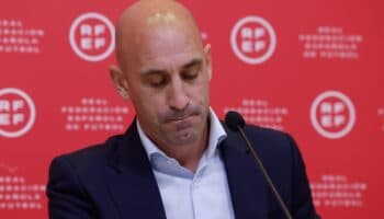 Prevén detención de Rubiales cuando regrese a España, en caso de presuntos contratos irregulares