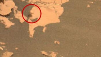 'Perseverance' encuentra roca en forma de 'seta' en el suelo de Marte