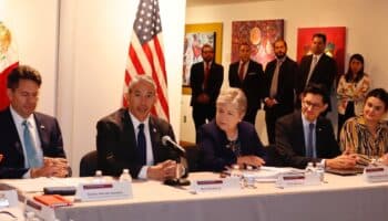 Alicia Bárcena reitera rechazo en Texas por Ley SB4